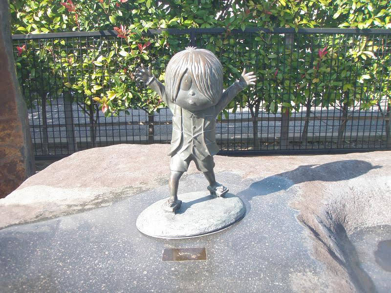 鬼太郎のブロンズ像
