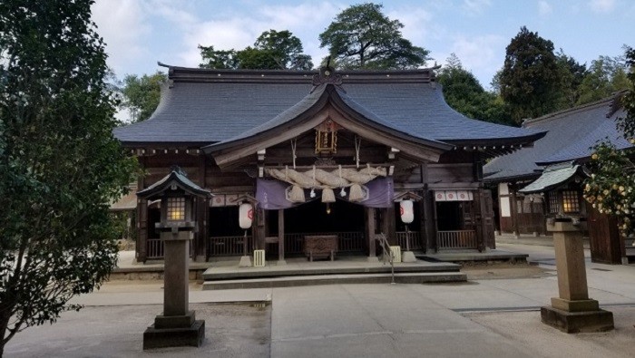 島根 八重垣神社 鏡の池で良縁を占う 縁結び占い が有名な恋愛成就のパワースポット 御朱印 アクセス 駐車場情報 神社巡り