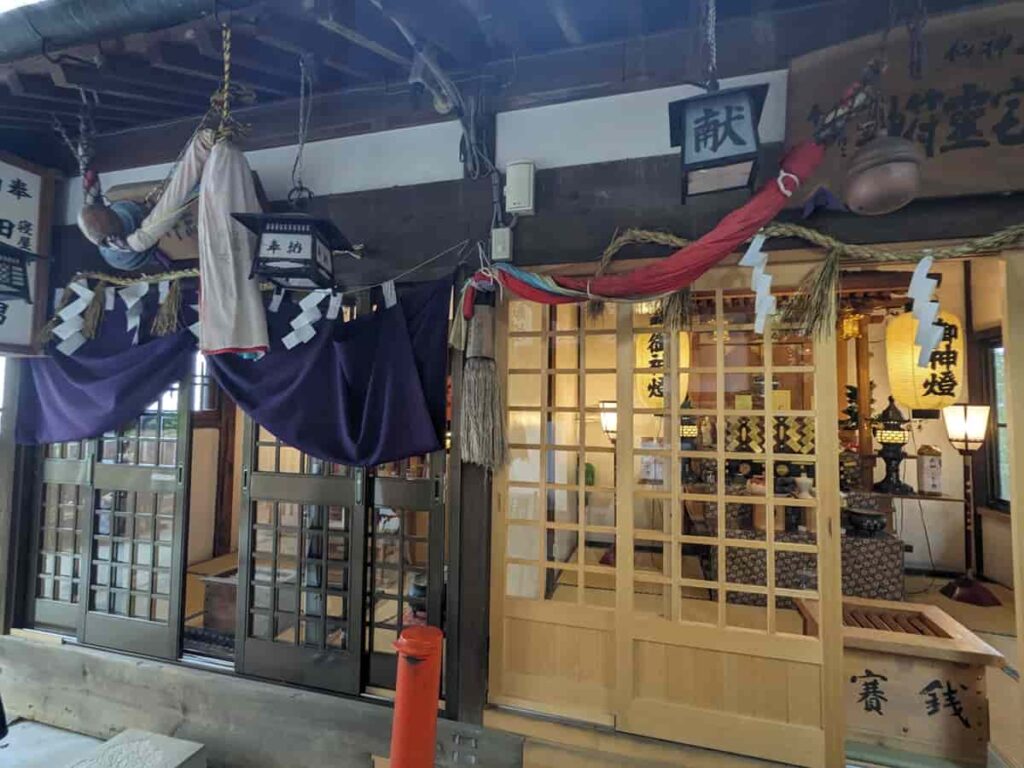 末社